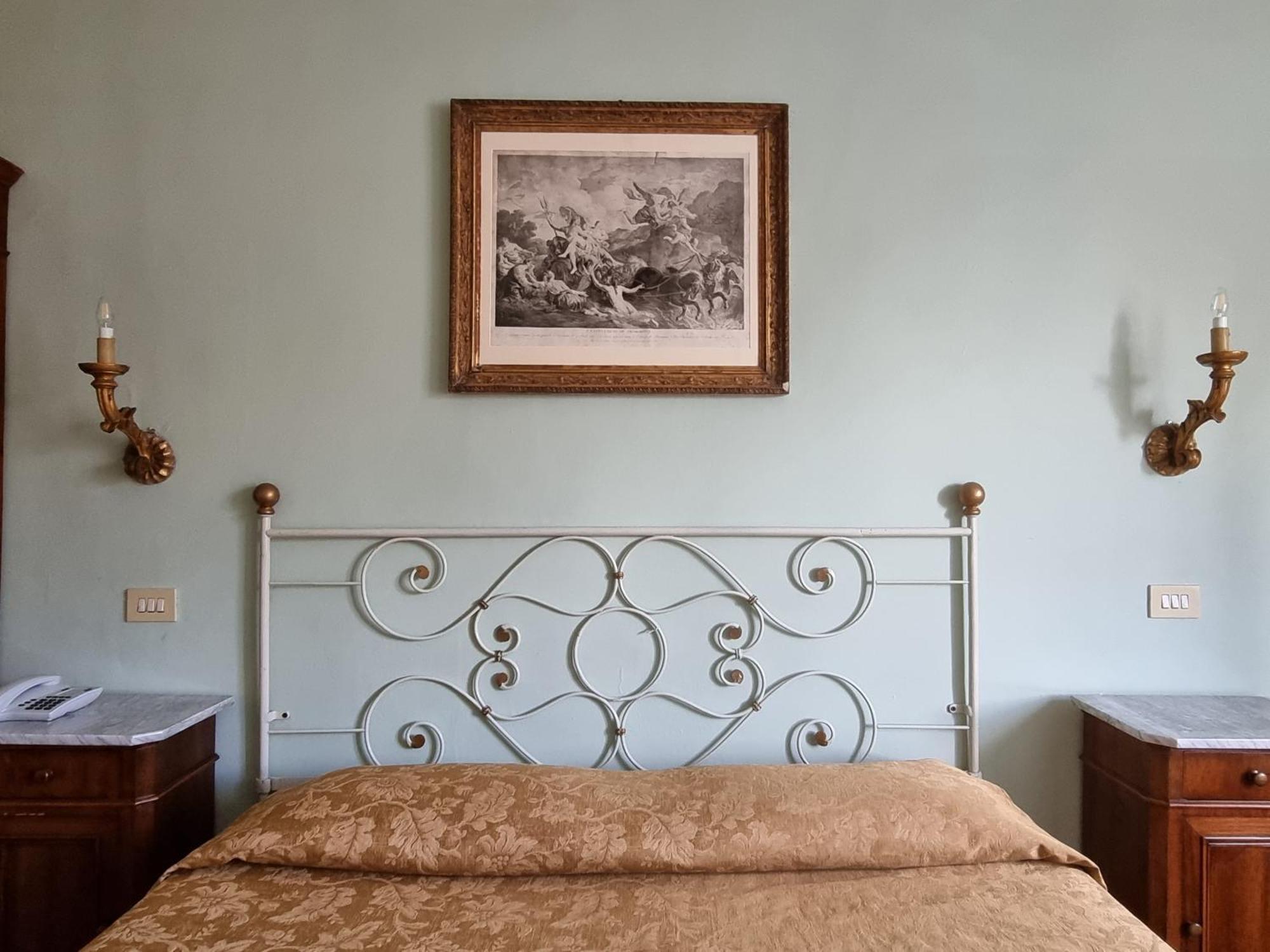 Albergo Il Marzocco - Hotel Dal 1860 Montepulciano Exterior photo
