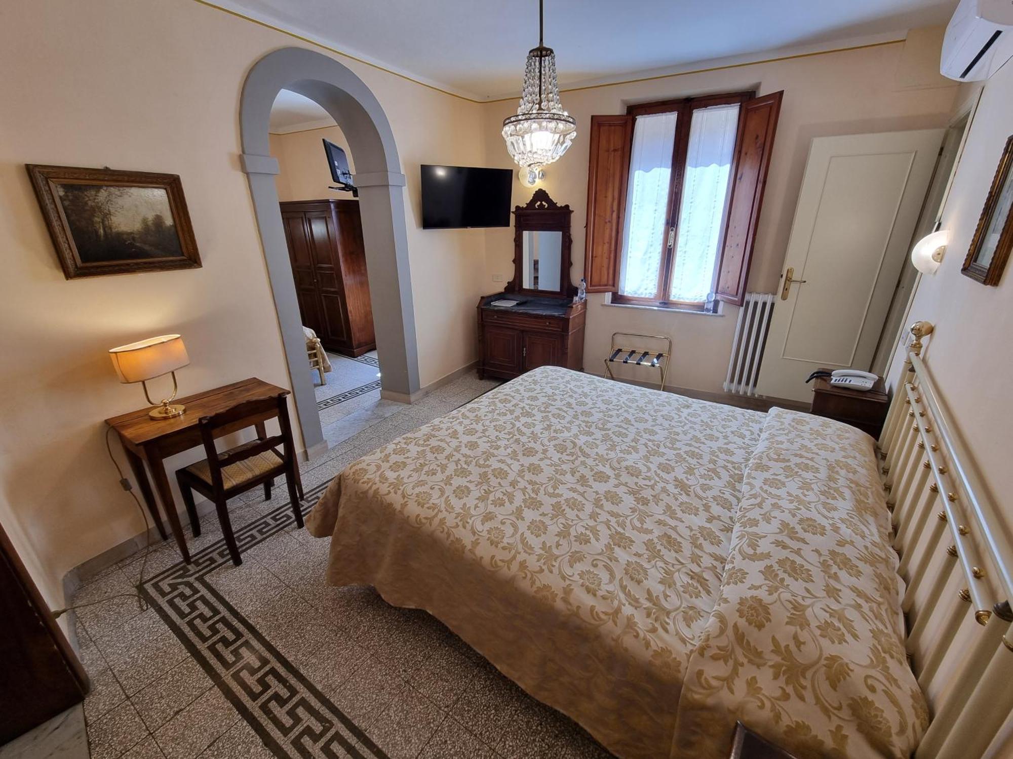 Albergo Il Marzocco - Hotel Dal 1860 Montepulciano Exterior photo
