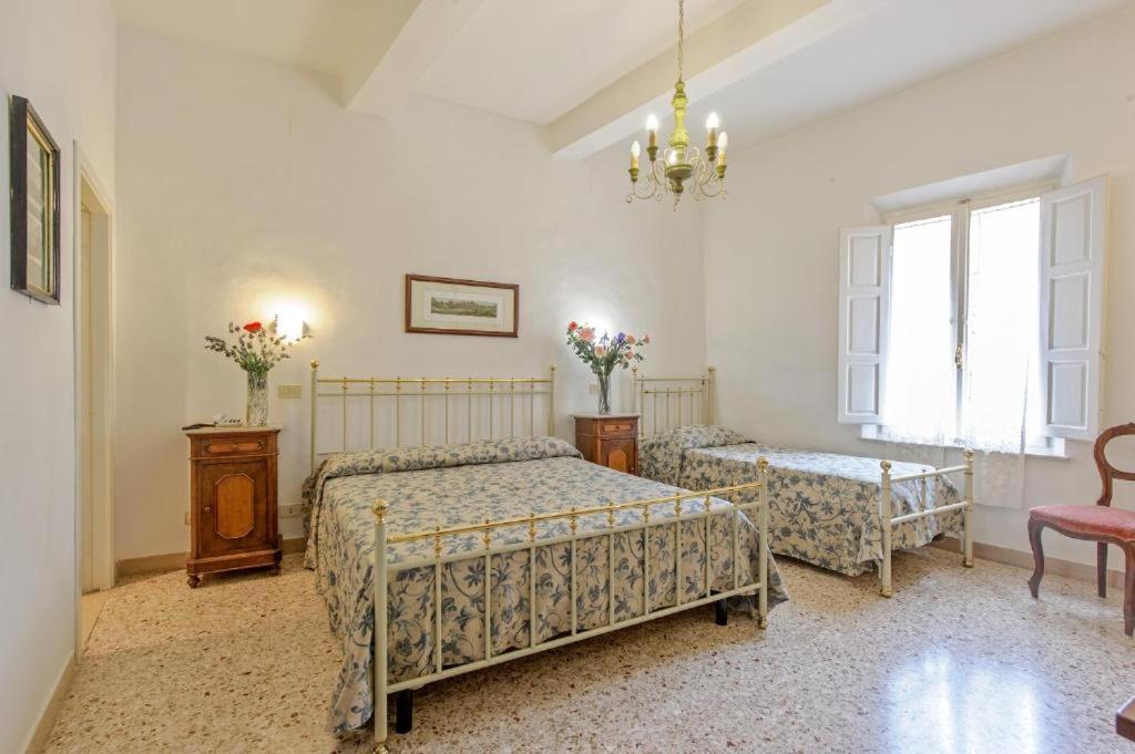 Albergo Il Marzocco - Hotel Dal 1860 Montepulciano Room photo